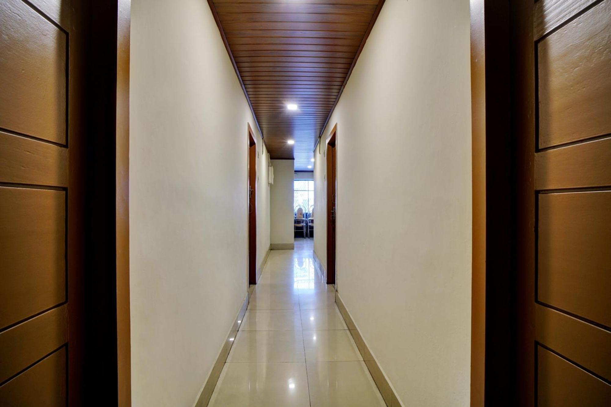 Hotel O Chiyang Hotel Angamali Ngoại thất bức ảnh