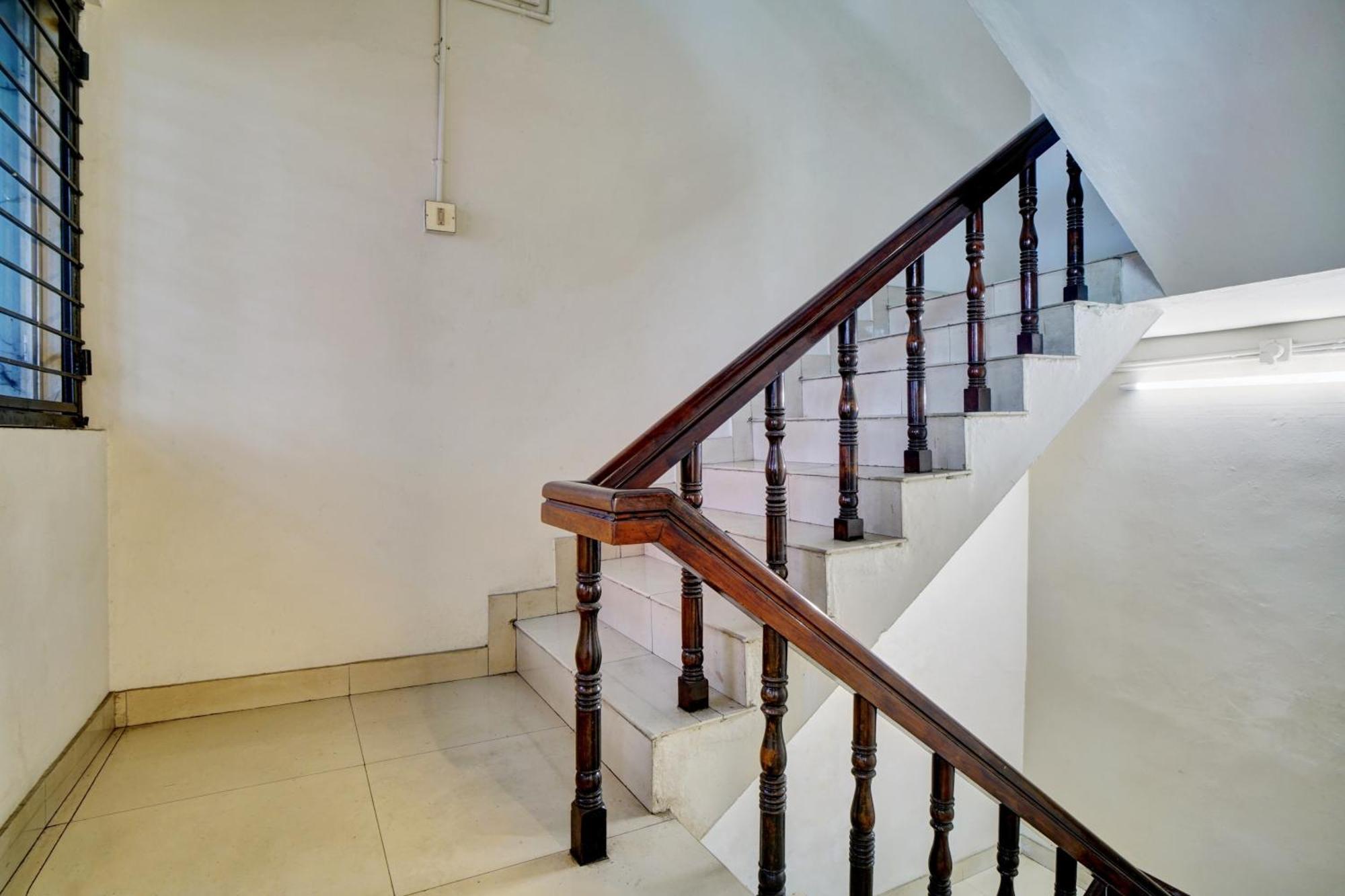 Hotel O Chiyang Hotel Angamali Ngoại thất bức ảnh